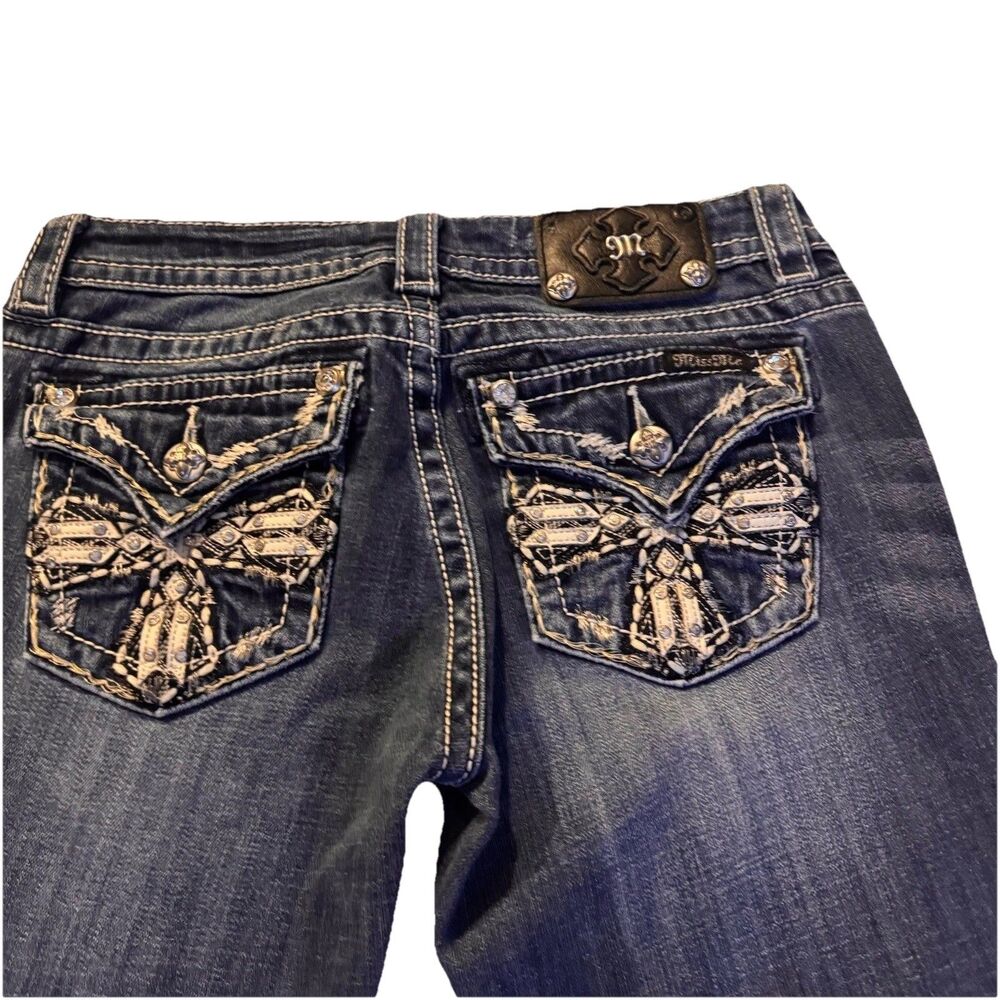 Miss Me Sz 27 STYLE JP8184B Signature Boot Jeans Embellish Dark Blue Distress